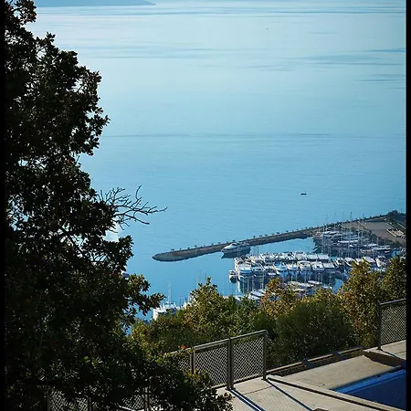Maranata-5 Stars-pool-spa-gym-free Parking-privacy Villa Jesenice (Split-Dalmatia)
