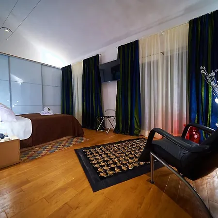 Villa Maranata-5 Stars-pool-spa-gym-free Parking-privacy