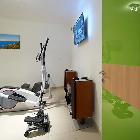 Maranata-5 Stars-pool-spa-gym-free Parking-privacy Villa *