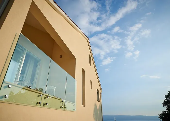 Villa Maranata-5 Stars-pool-spa-gym-free Parking-privacy Jesenice