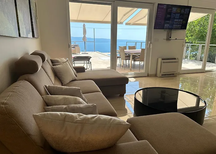 Maranata-5 Stars-pool-spa-gym-free Parking-privacy *