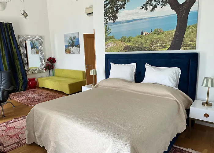 Maranata-5 Stars-pool-spa-gym-free Parking-privacy * 예세니체