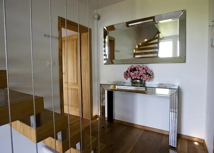 Villa Maranata-5 Stars-pool-spa-gym-free Parking-privacy *